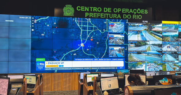 Protecting Rio de Janeiro with real-time city monitoring and automation Real-time city monitoring at the Rio Operations Center